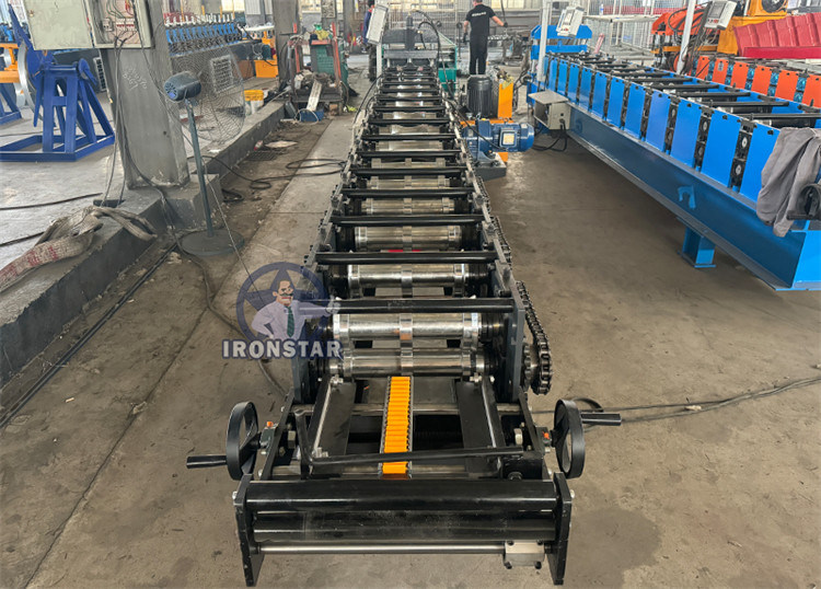 “312 Model Ridge Cap Roll Forming Machine Metal Roof Capping Profile Making Machine For Romania Roofing Construction”